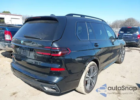 2026 BMW X7 xDrive40I z USA, uszkodzony, nr VIN 5UX23EM0XT9024585
